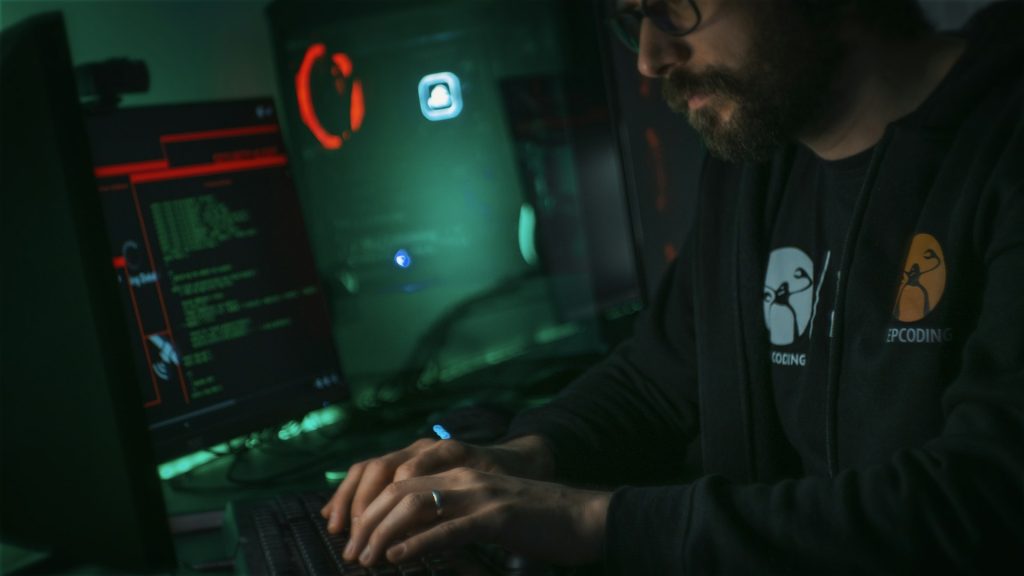 Ethical Hacker Eğitimi
